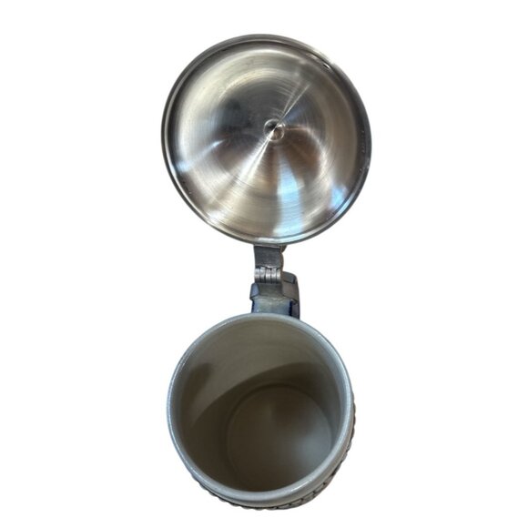 Goebel Salt Glazed Stoneware 1985 Bavarian Forest Series Squirrels Stein - Picture 4 of 6